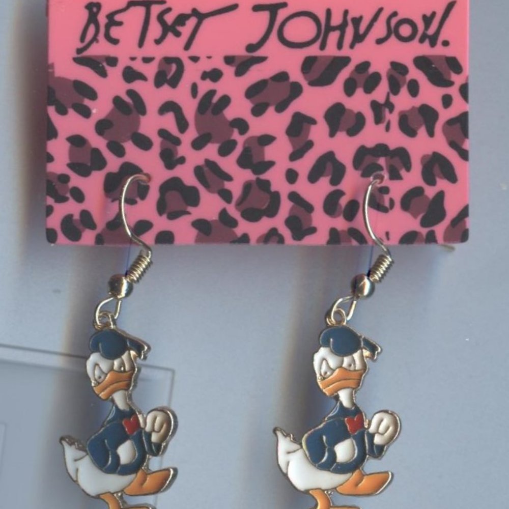 NEW BETSY JOHNSON DONALD DUCK PIERCED EARRINGS